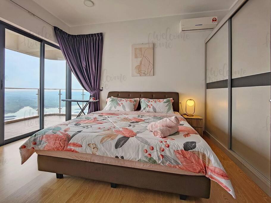 Bay Laurel, Country Garden Danga Bay Homestay By Welcome Home Johor Bahru Exterior photo